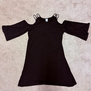 Chic Black Cold Shoulder Dress